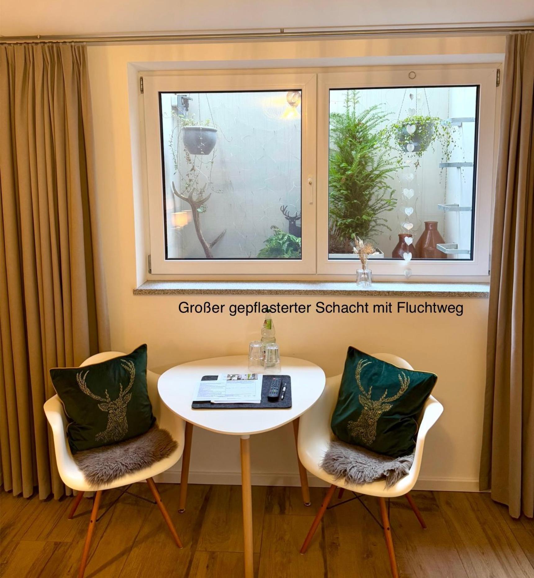 Hirschzimmer & Strandzimmer Utting am Ammersee