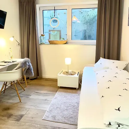 Hirschzimmer & Strandzimmer Utting am Ammersee Exterior photo