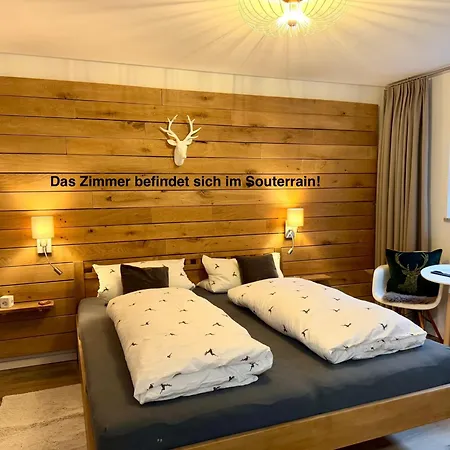 Hirschzimmer & Strandzimmer Utting am Ammersee Exterior photo